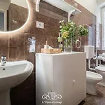 Casa Mana - L'opera Group *