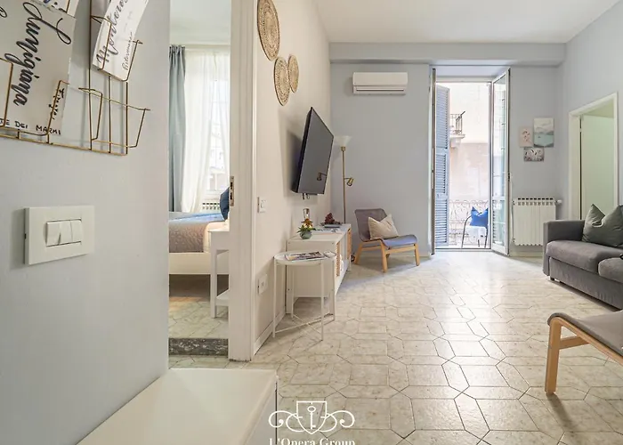 Casa Mana - L'opera Group Nyaraló