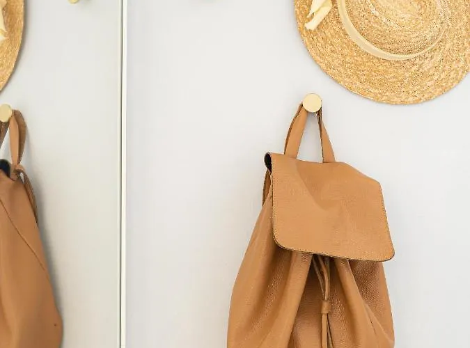 Casa Mana - L'opera Group Nyaraló