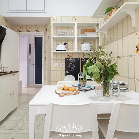 Casa Mana - L'opera Group Nyaraló La Spezia